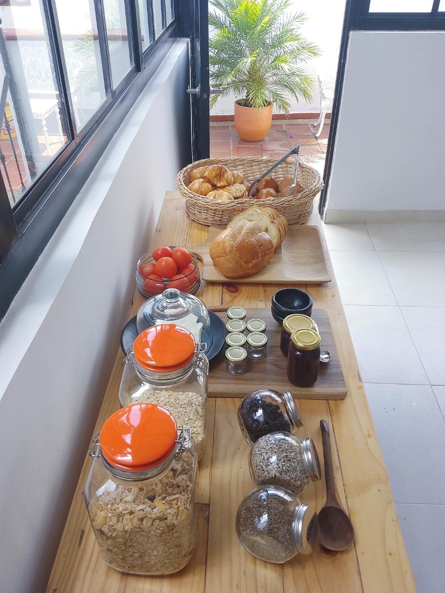 Casita De Piedra Bed & Breakfast Bogota Exterior photo
